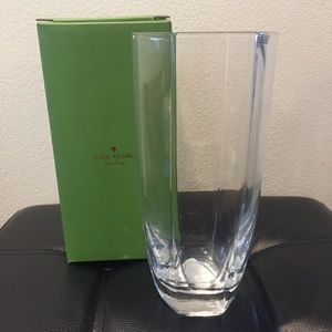 🆕 Kate Spade Vase 7 1/2” 💐 NIB